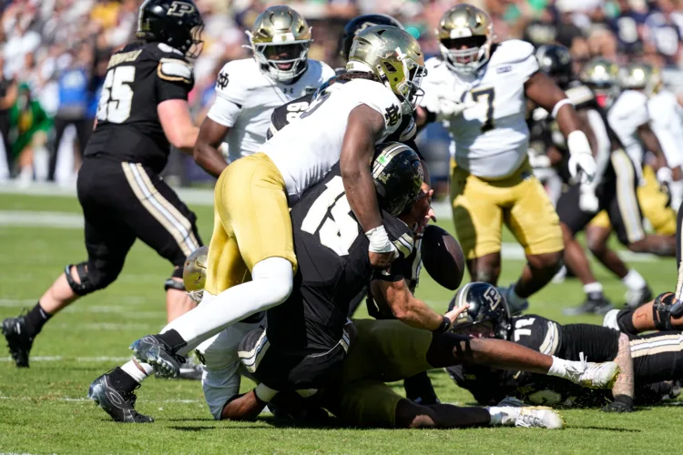 No. 3 Notre Dame Will Challenge Its Top-Ranked Defense With The Next Test At North Carolina